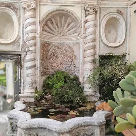Salerno-amalfi Center